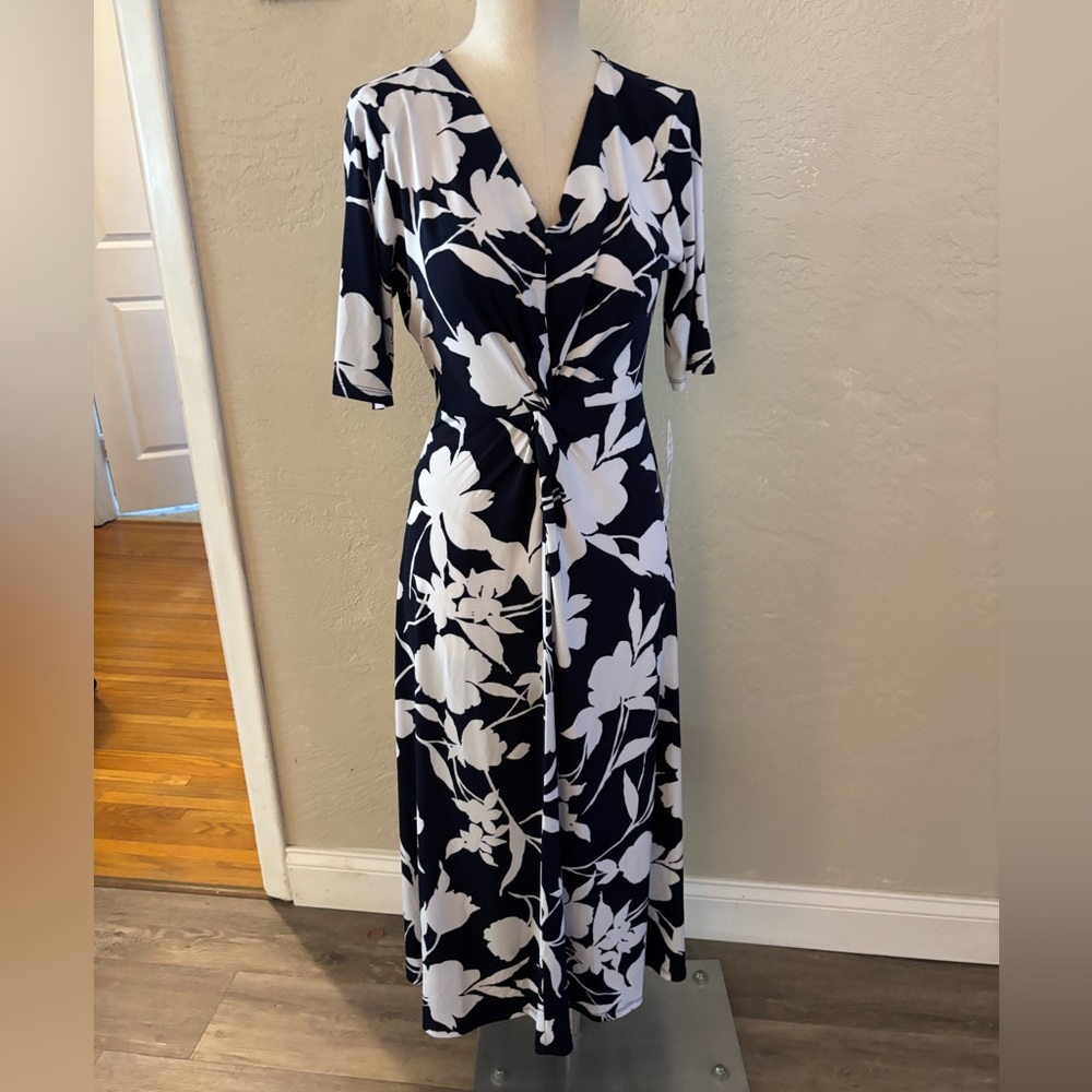 MSK Twist Front Navy Blue Floral V-Neck Midi Dress Sz Med NWT - Picture 6 of 11